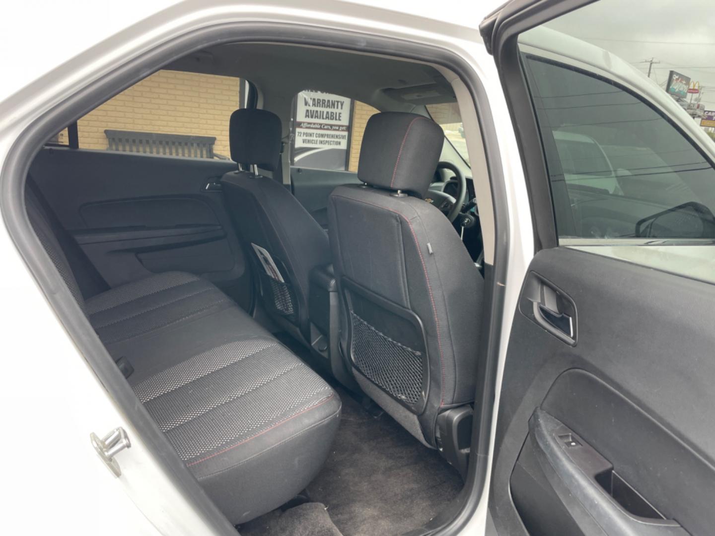 2016 White Chevrolet Equinox (2GNALBEK2G6) with an 4-Cyl, 2.4 Liter engine, Automatic, 6-Spd transmission, located at 8008 Warden Rd, Sherwood, AR, 72120, (501) 801-6100, 34.830078, -92.186684 - Photo#9